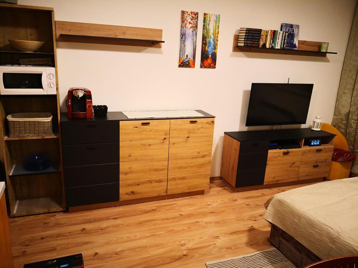 Apartman Sedmicka Horec 도노발리 외부 사진